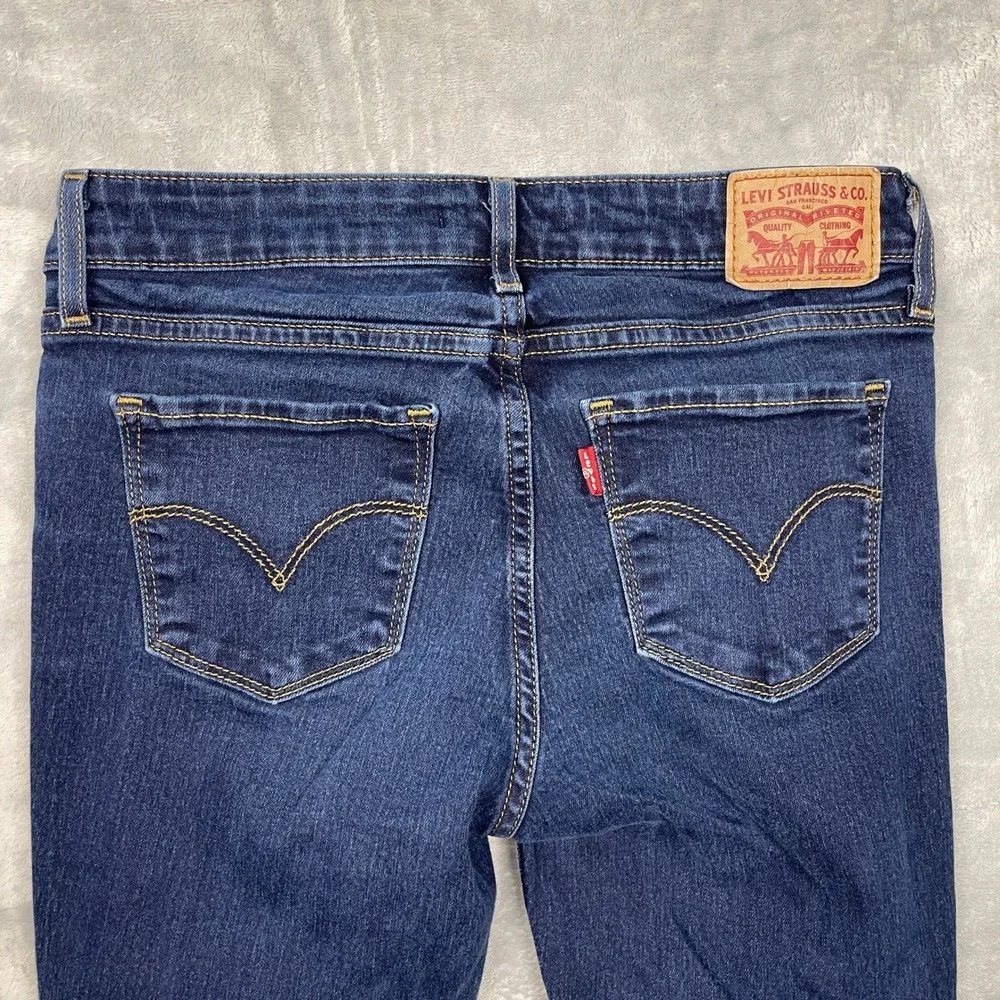 Levi's 711 Skinny‎ Jeans Women 25 Dark Indigo Blue Mid Rise Denim